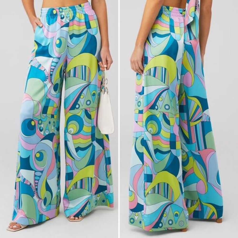 Show Me Your Mumu NWT Satin Irwin Pants in Go Go Luxe Print